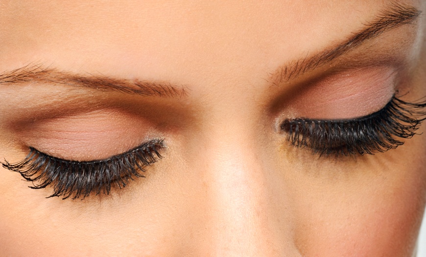 Beautiful Eye Lash Extensions